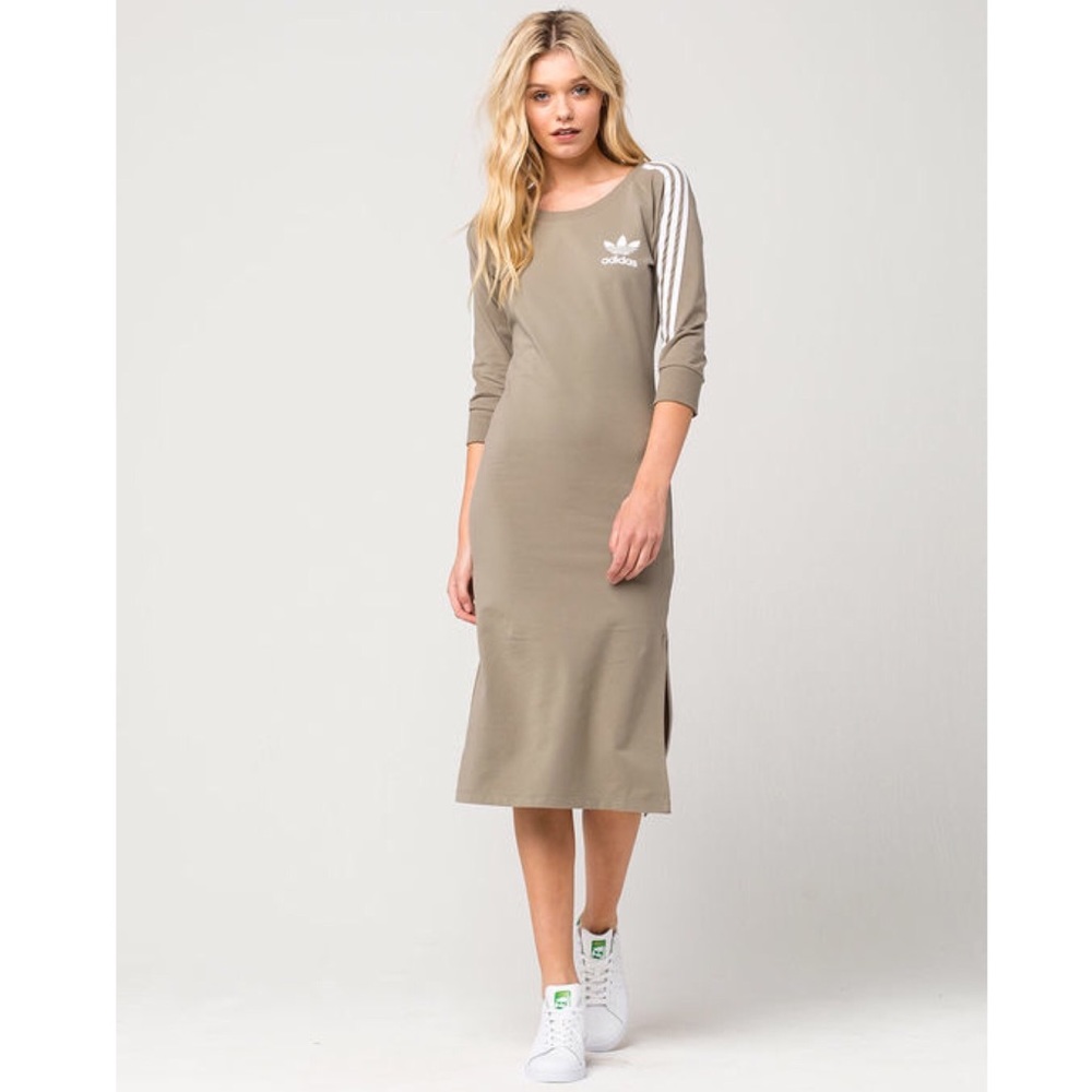 ❎SOLD❎ Adidas Three Stripe Dress - Picture 2 of 7